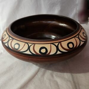 Native American Southwest-style LARGE Bowl Pottery Unique